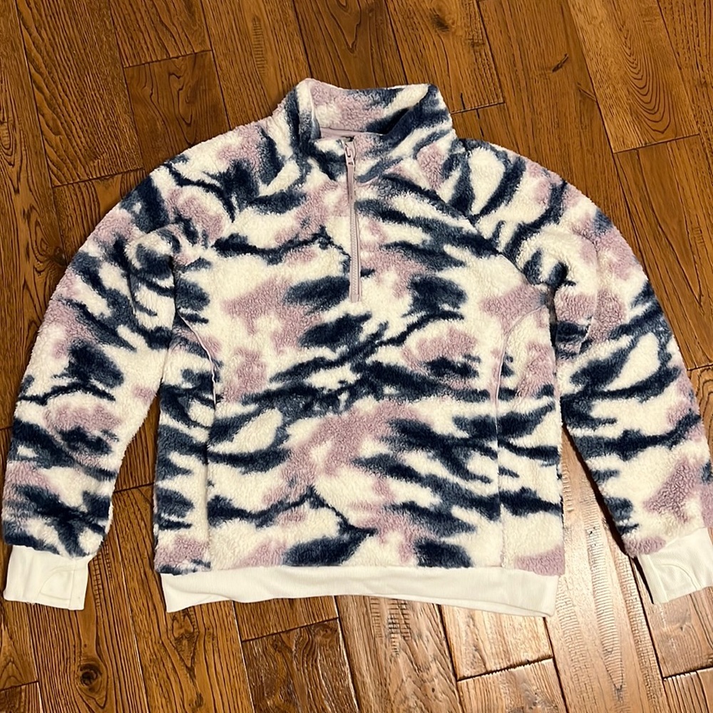 Athleta girl Sherpa pullover. Size XXL -16 years old. Blue, purple, white.